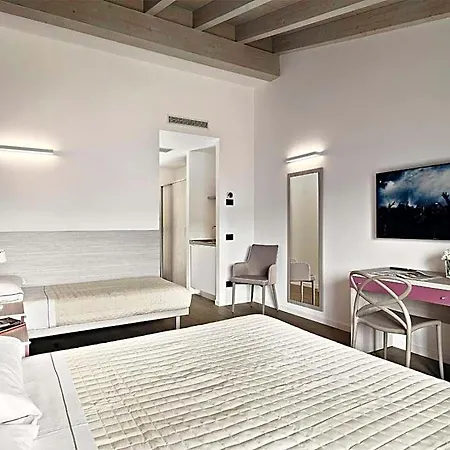 Caffe Maya Hotel Moltrasio