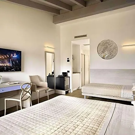 Hotel Caffe Maya